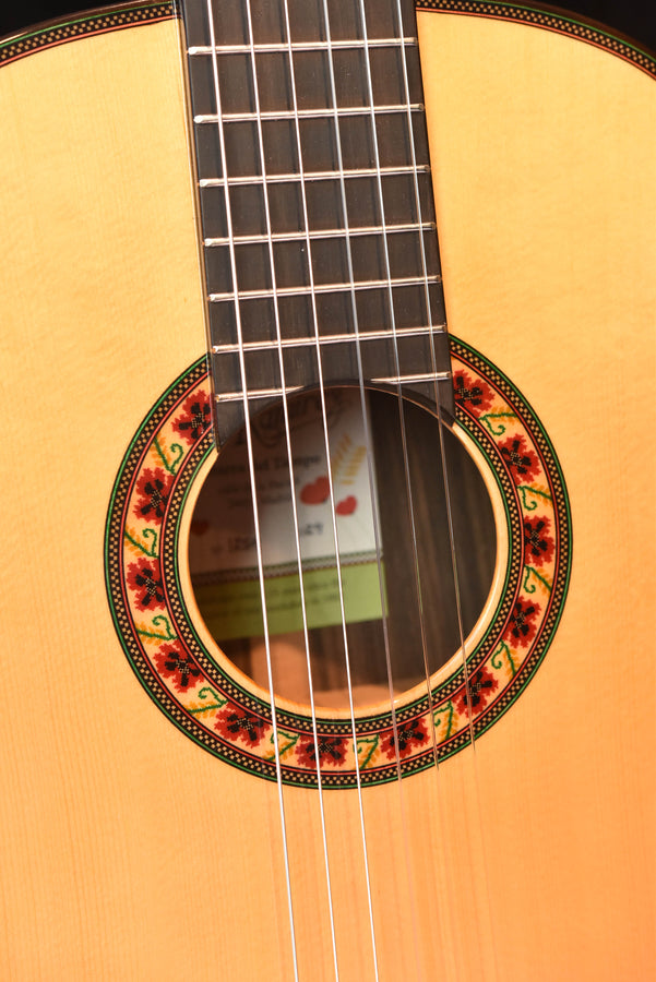 Jose Ramirez Tiempo-S Spruce Top Classical Guitar