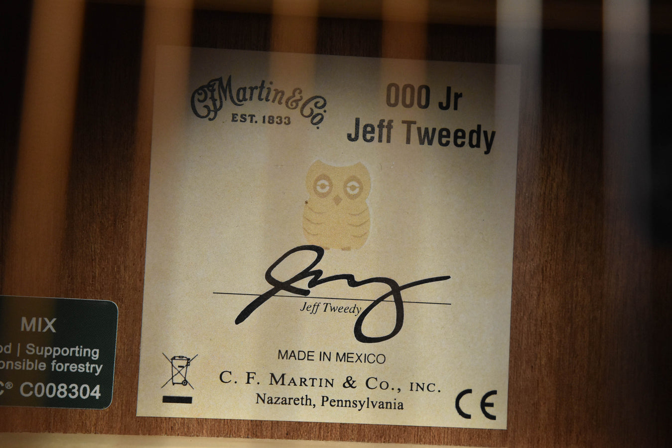 Martin 000JR-E Jeff Tweedy Acoustic Guitar