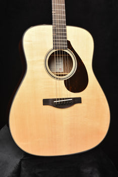 yamaha 60th anniversary fg9 dreadnought  acoustic guitar