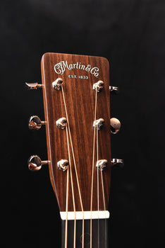 martin d-18 molly tuttle acoustic guitar