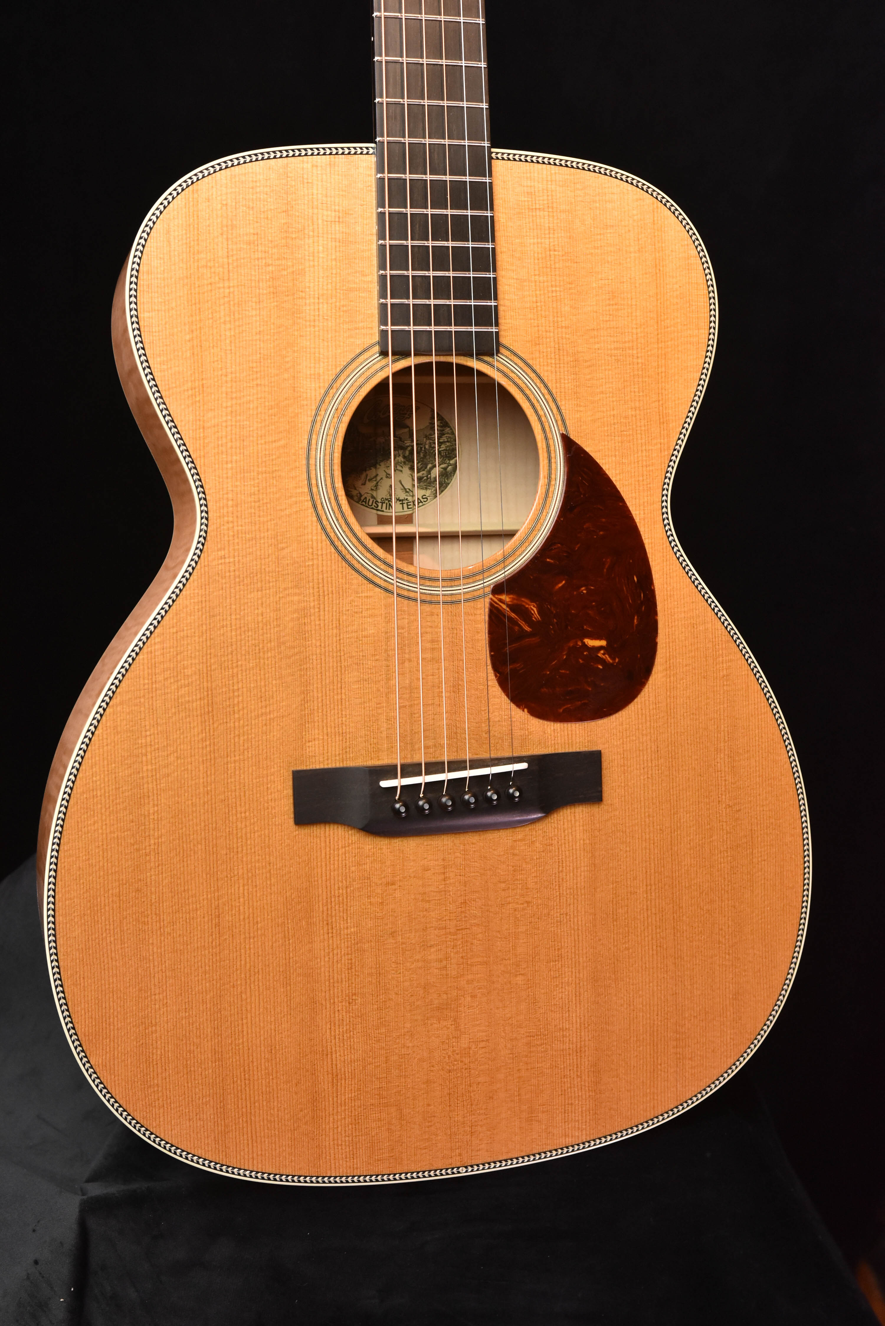 Collings OM2H Baked Sitka Spruce top/ Flamed Maple back and Sides 1 3/