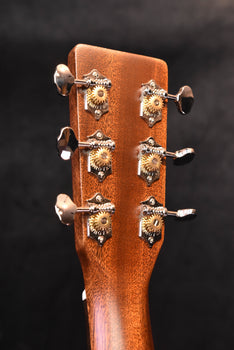 martin de retro plus grenadillo acoustic guitar headstock with tuning pegs