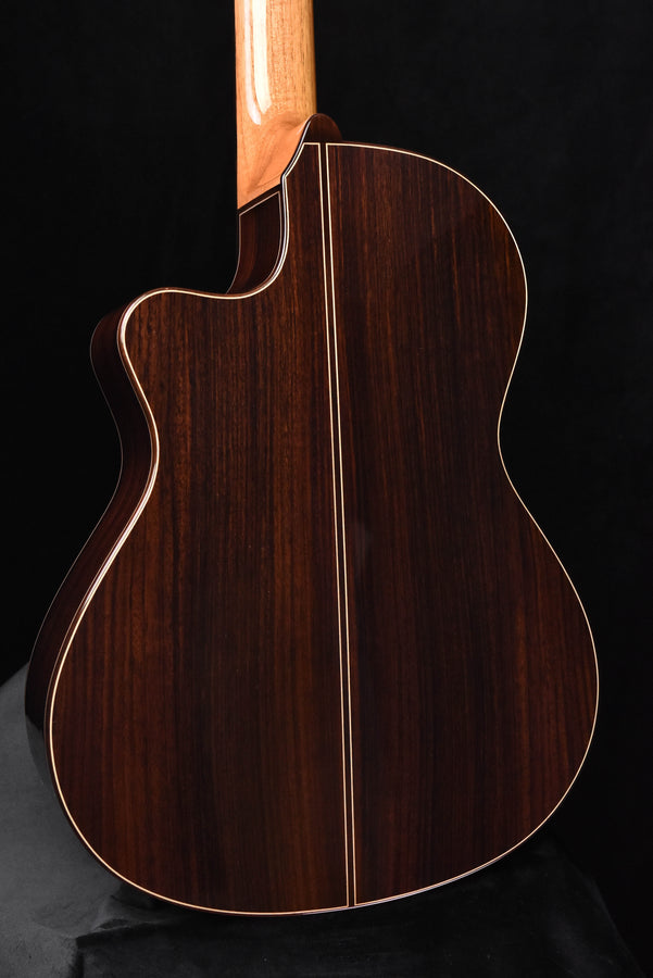 Jose Ramirez 140CWE-C Cutaway Classical Guitar with LR Baggs Pickup