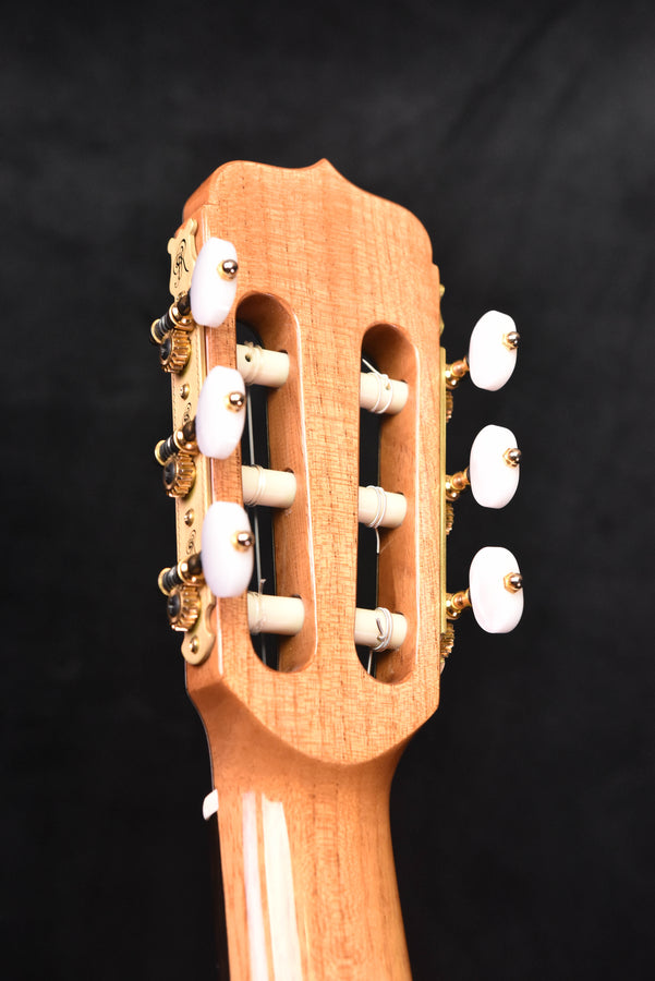 Jose Ramirez 140CWE-C Cutaway Classical Guitar with LR Baggs Pickup