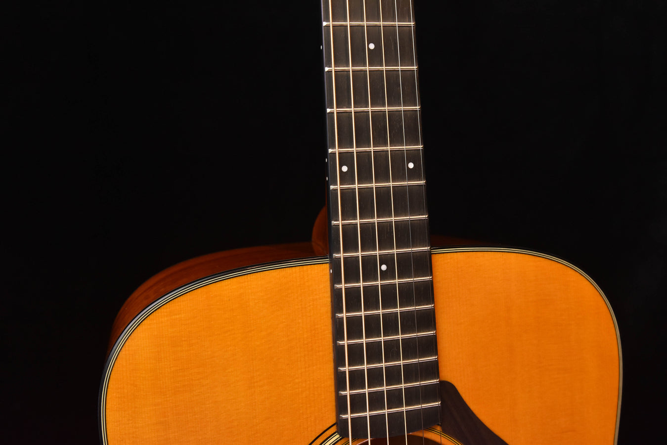 Yamaha FGX5 "Red Label" Gloss Finish Acoustic/Electric Dreadnought Guitar