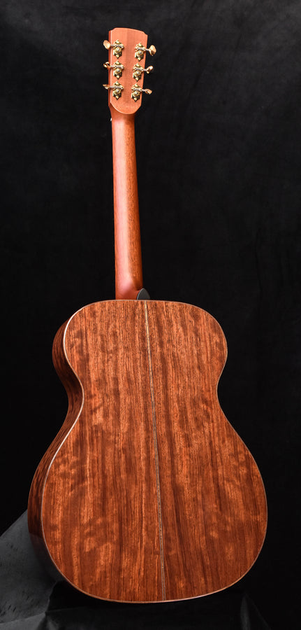Boucher Studio Goose SG-21-GM OMH Orchestra Model Torrefied Adirondack Red Spruce and Bubinga Gold and Master Pack Upgrades Acoustic Guitar