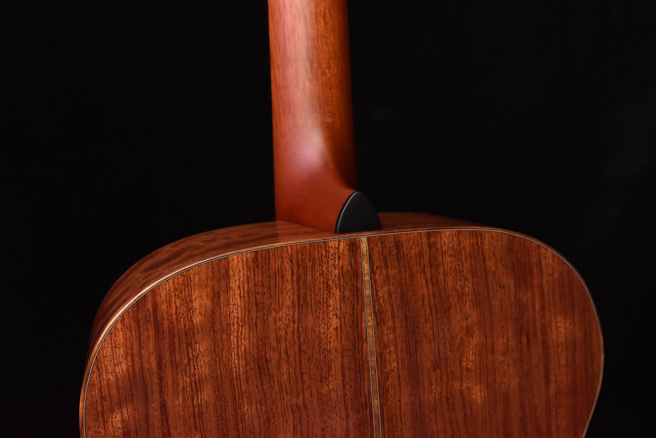 Boucher Studio Goose SG-21-GM OMH Orchestra Model Torrefied Adirondack Red Spruce and Bubinga Gold and Master Pack Upgrades Acoustic Guitar