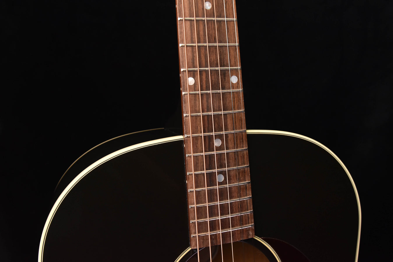 Gibson J-45 Standard Vintage Sunburst (Newest late 2026 Update) Hi-Fi DNA Pickup