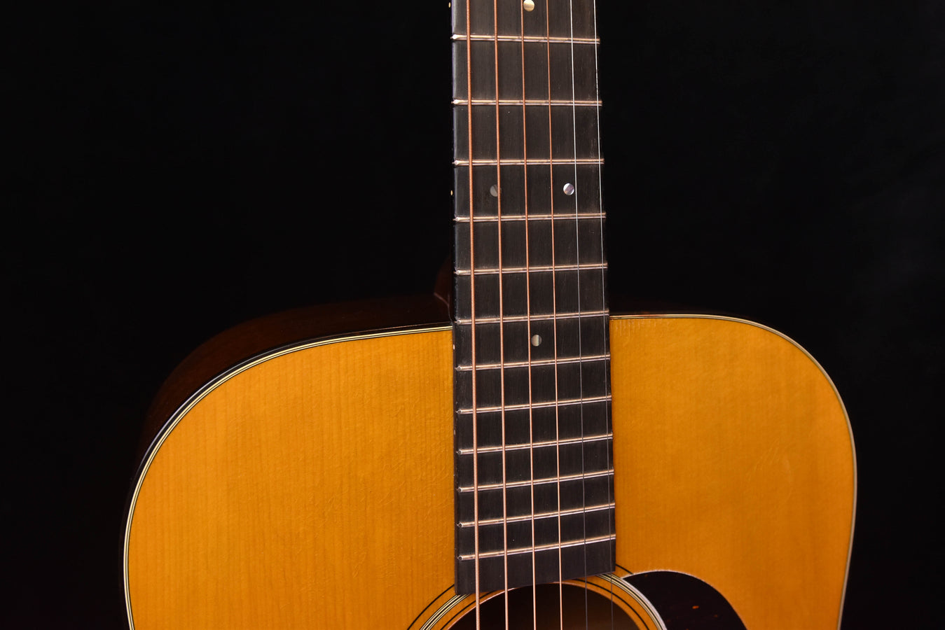 Martin D-18 Authentic Aged 1937 VTS Top Acoustic Guitar
