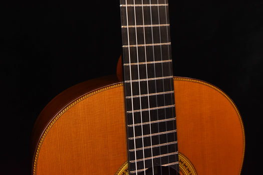 yamaha gc42c classical guitar cedar top