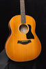 Taylor 217E Plus Special Edition Honeyburst, Maple and Spruce Acoustic/Electric Guitar