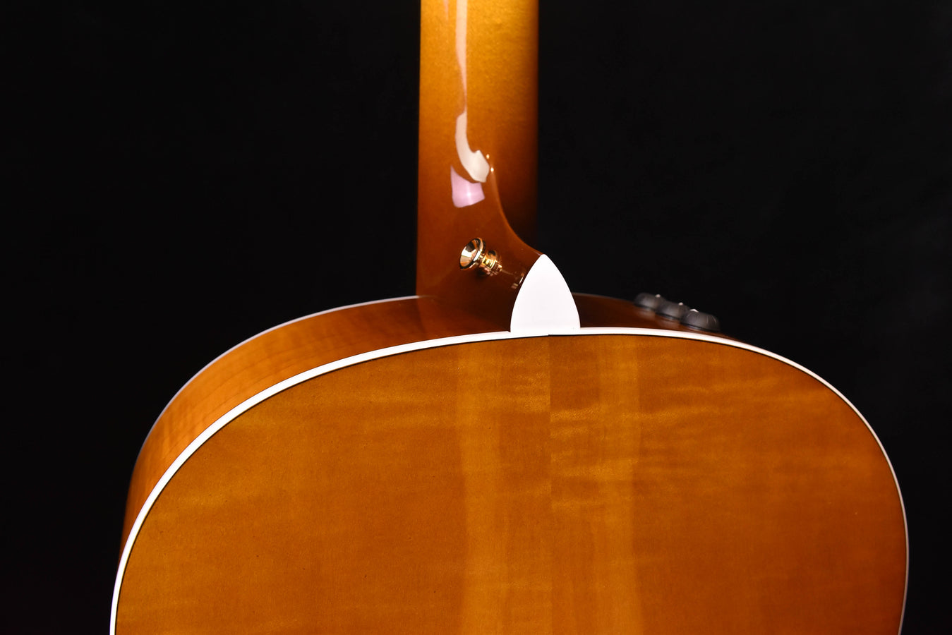 Taylor 217E Plus Special Edition Honeyburst, Maple and Spruce Acoustic/Electric Guitar