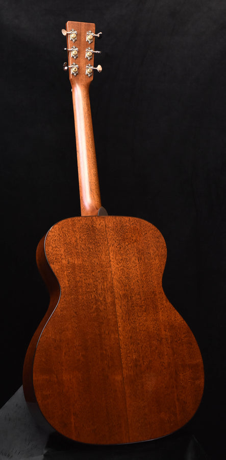 Martin acoustic guitar back with figured wood grain and dark sides