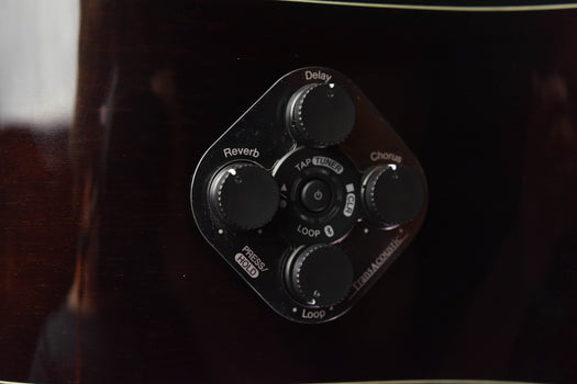 transacoustic tag3 control panel with reverb, delay, chorus and loop knobs