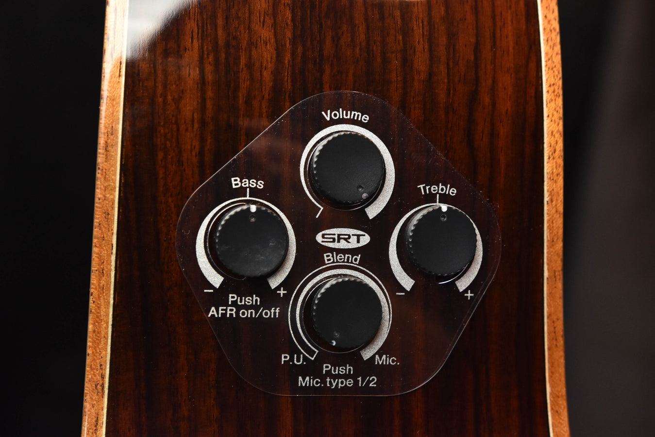 Guitar rear control panel with Bass, Treble, Volume, Blend and Mic type 1/2