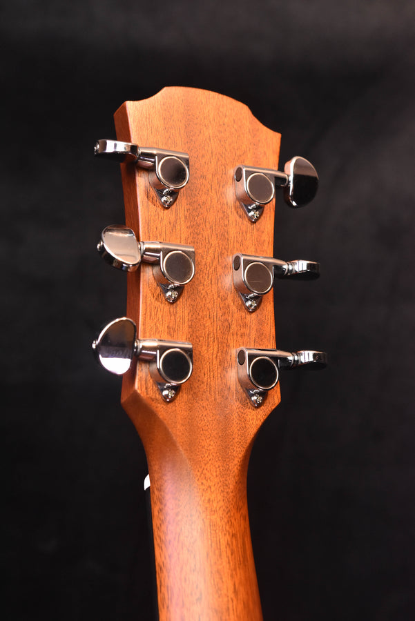 Yamaha A3R headstock with six tuning pegs and machine heads
