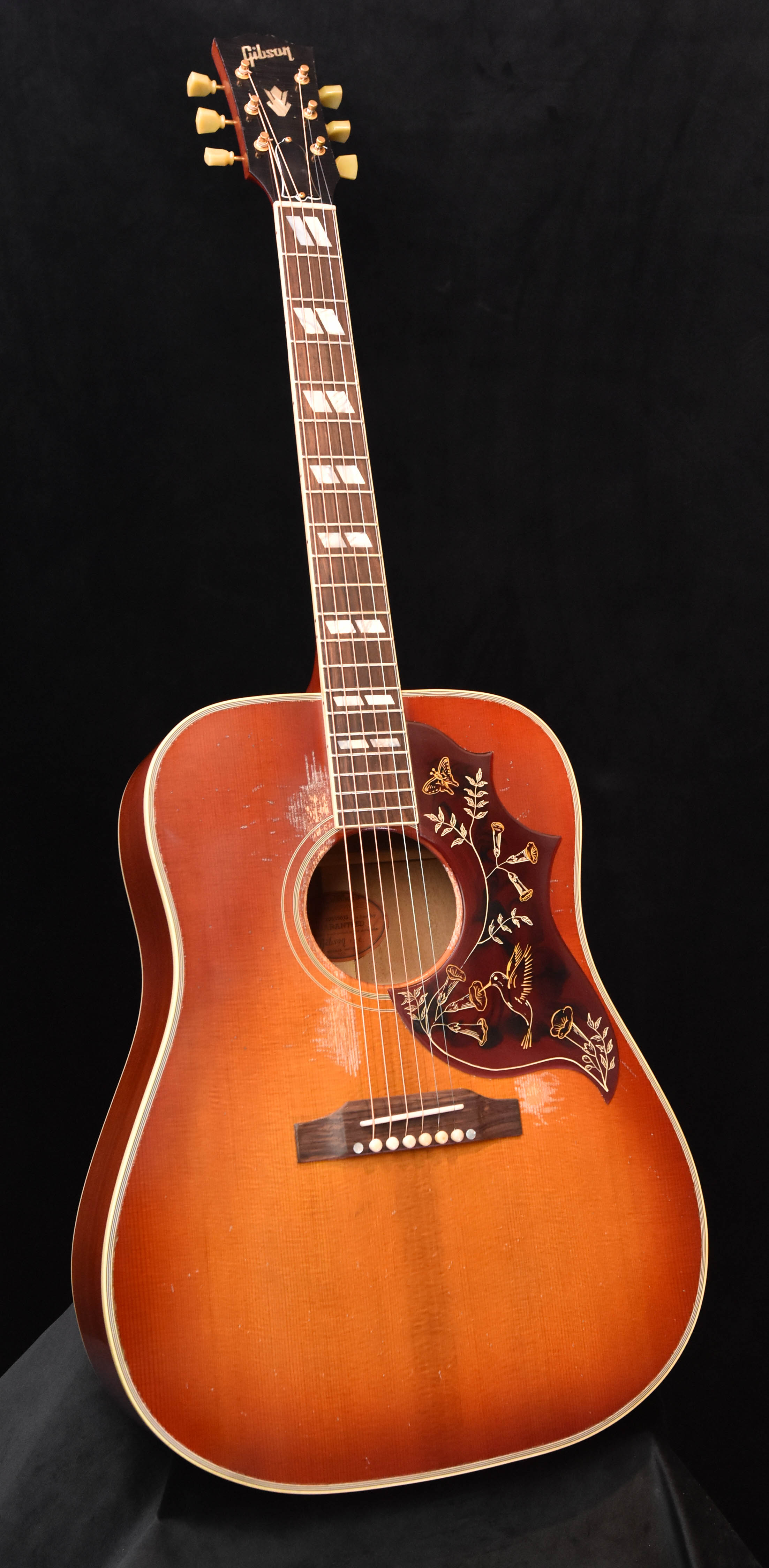gibson hummingbird tobacco sunburst Standard logged sinker mahogany comes fished out of the mineral Gibson 1960 Hummingbird Heavy Aged