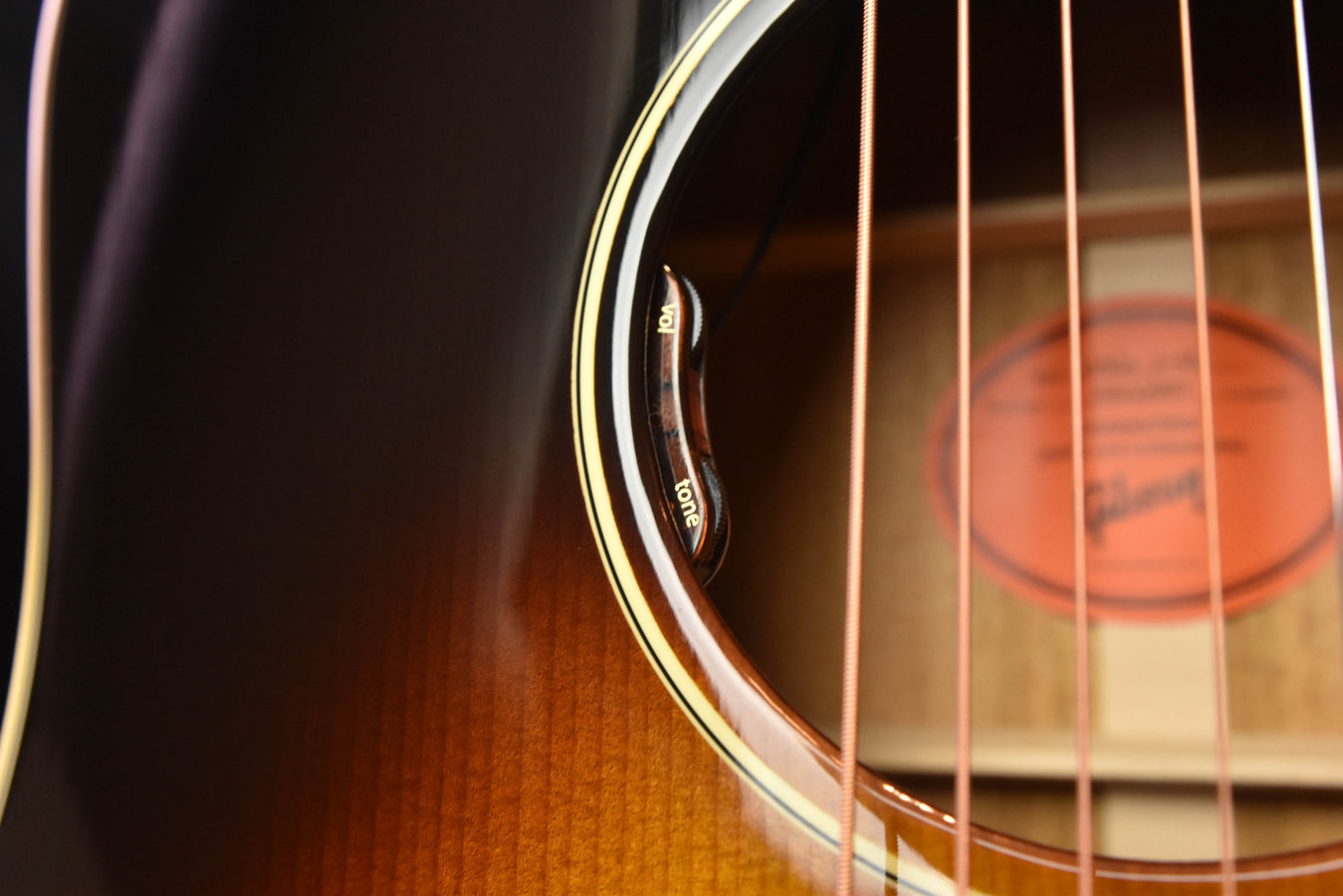 Gibson 50's J-45 Original Vintage Sunburst Finish