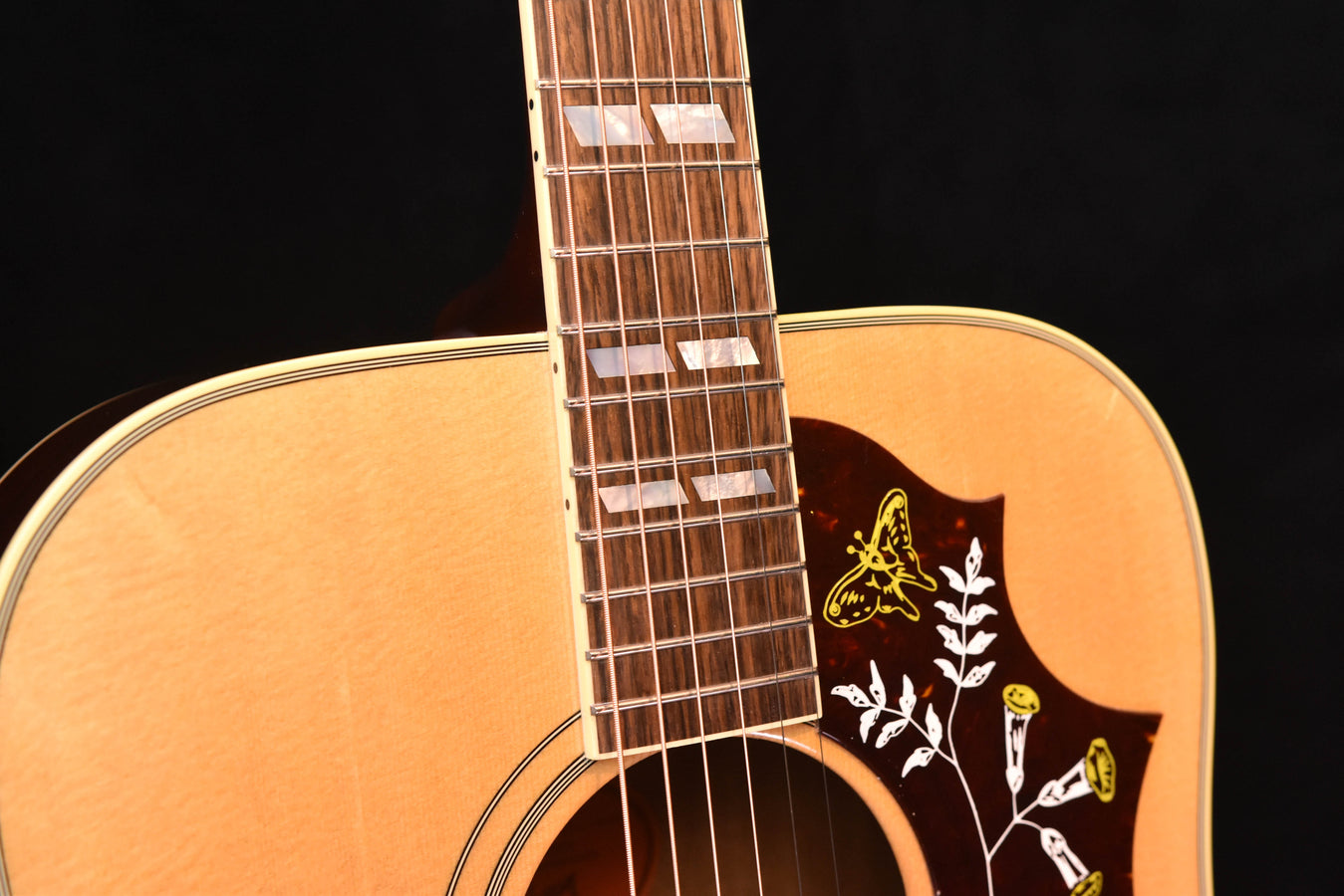 Gibson Hummingbird Original Antique Natural Finish Acoustic Guitar