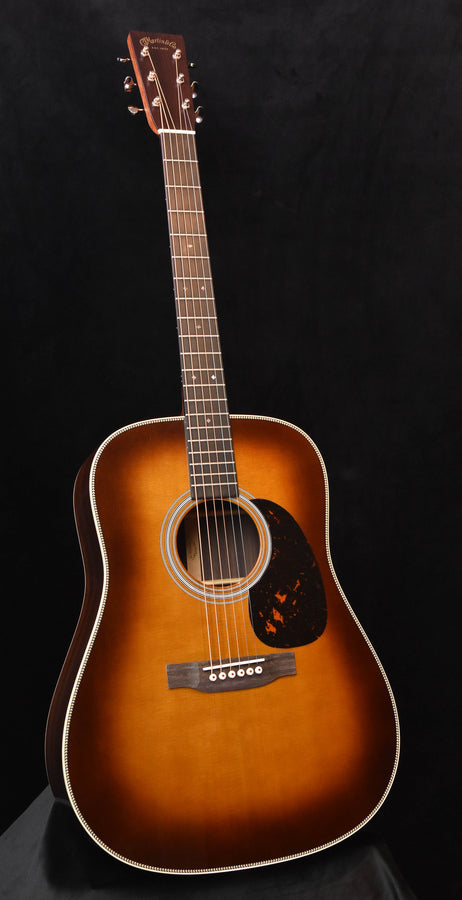 Martin HD-28 1933 Ambertone Dreadnought Acoustic Guitar