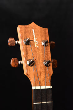 kamaka hf-3 tenor ukulele