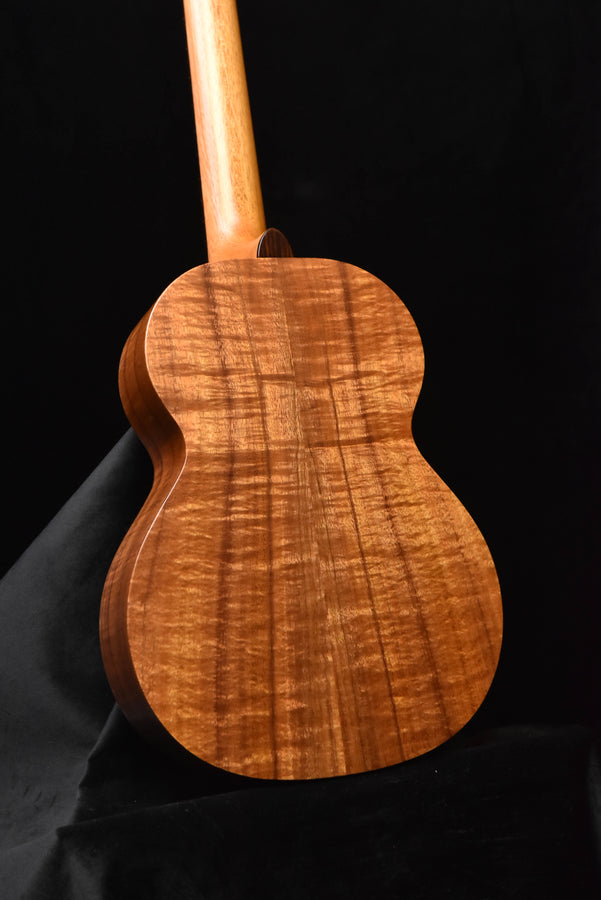 Kamaka HF-3 Tenor Ukulele