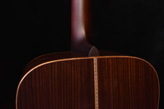 acoustic guitar upper back/shoulder view with cutaway curve and side seam trim