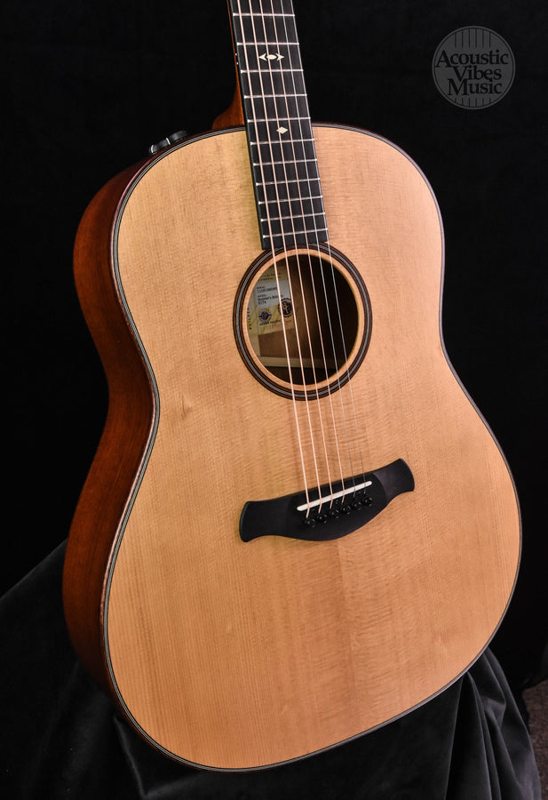 Taylor Grand Pacific 517e Builders Edition- Natural top Dreadnought Guitar