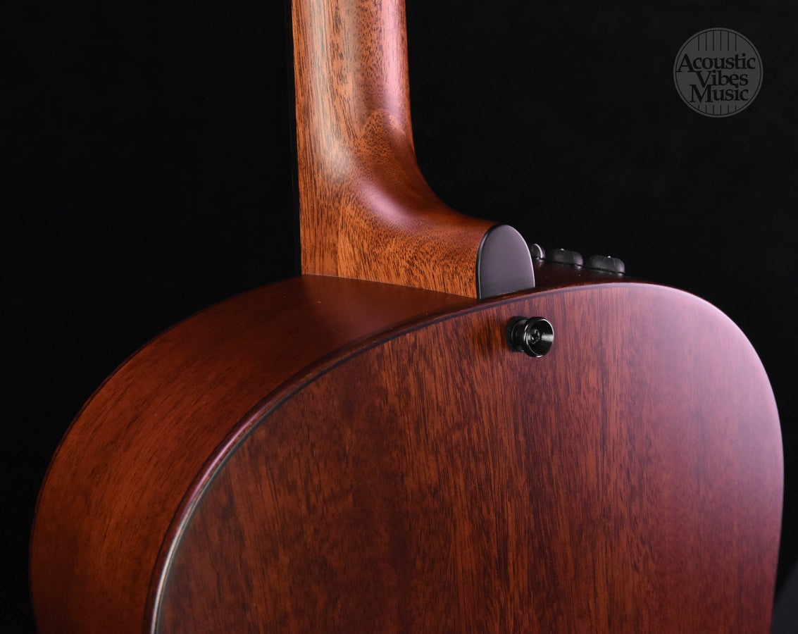 Taylor Grand Pacific 517e Builders Edition- Natural top Dreadnought Guitar