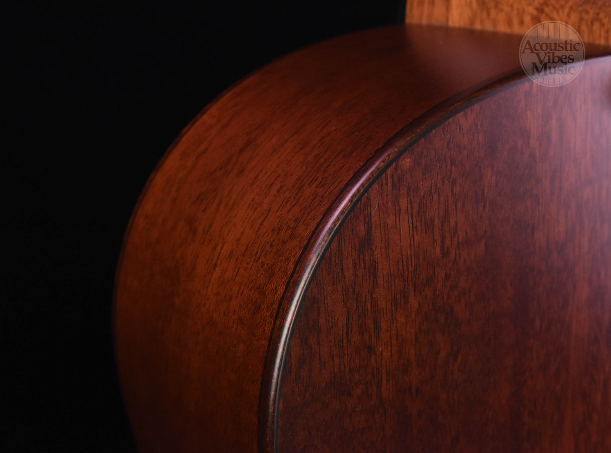 Taylor Grand Pacific 517e Builders Edition- Natural top Dreadnought Guitar