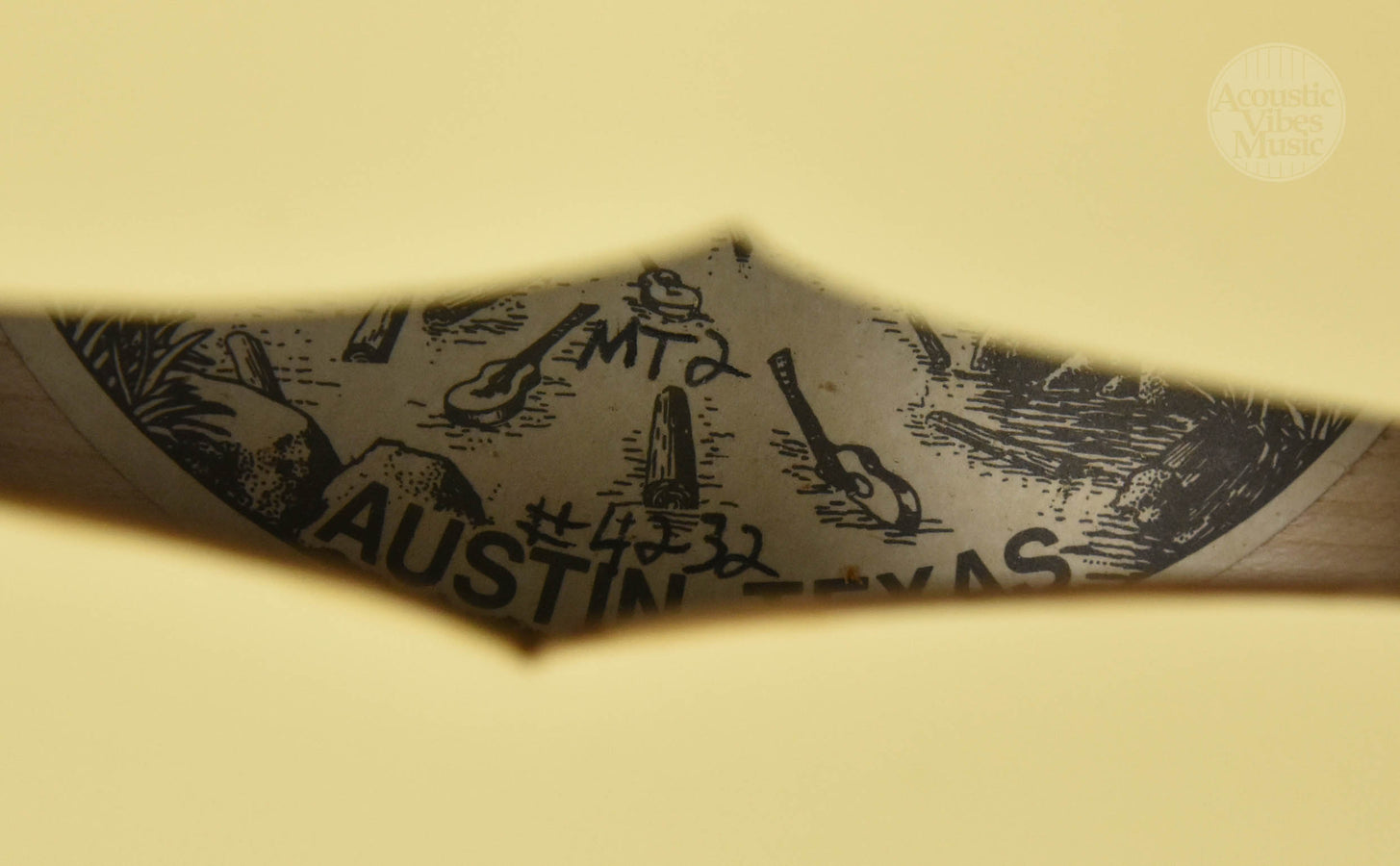 Collings  MT-2 Mandolin Cream Top