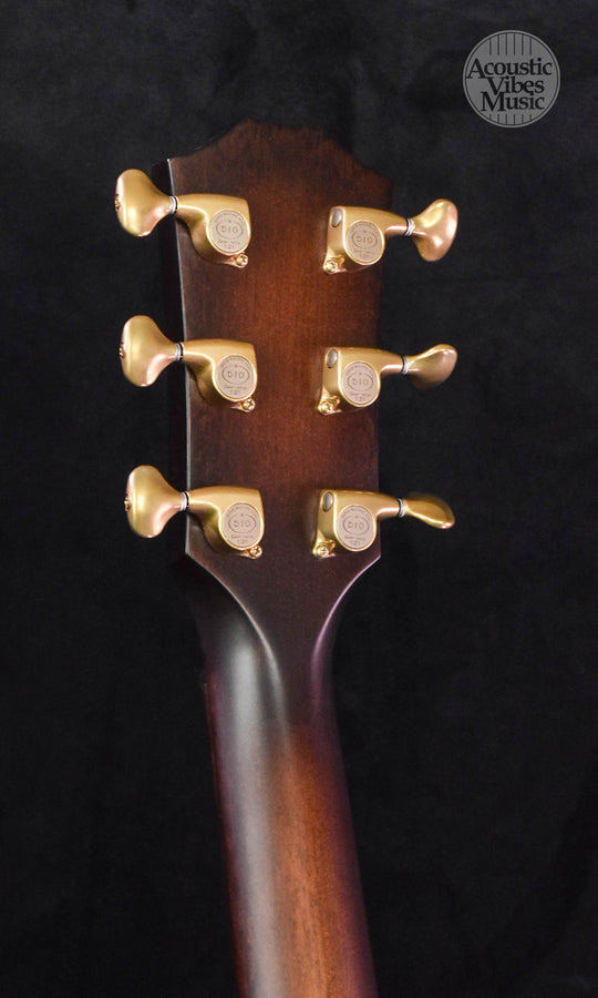 Taylor Builders Edition 614ce Natural Top  V Class!