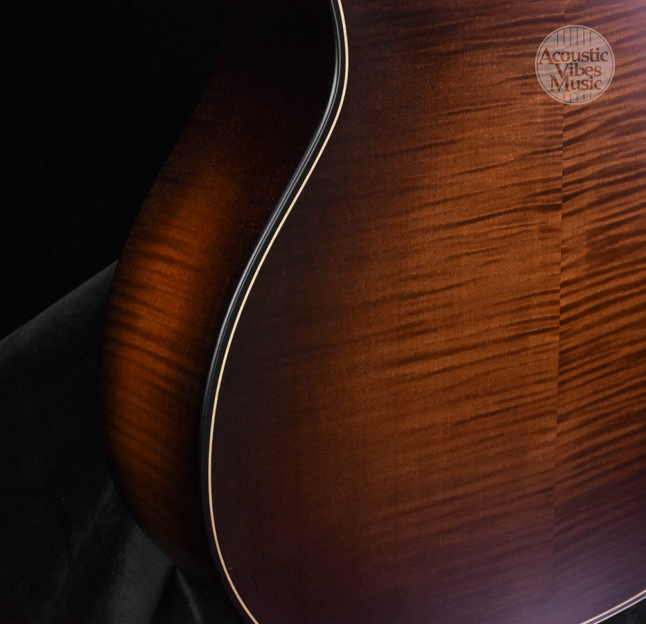 Taylor Builders Edition 614ce Natural Top  V Class!