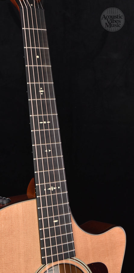 Taylor 512CE 12 Fret Mahogany/ Cedar  V Class!