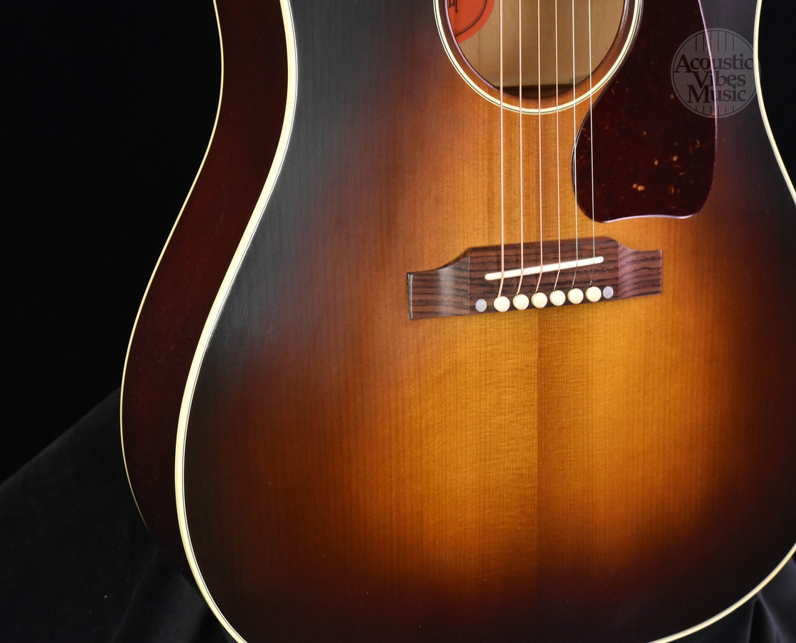 Gibson J-45 Vintage, Vintage Sunburst