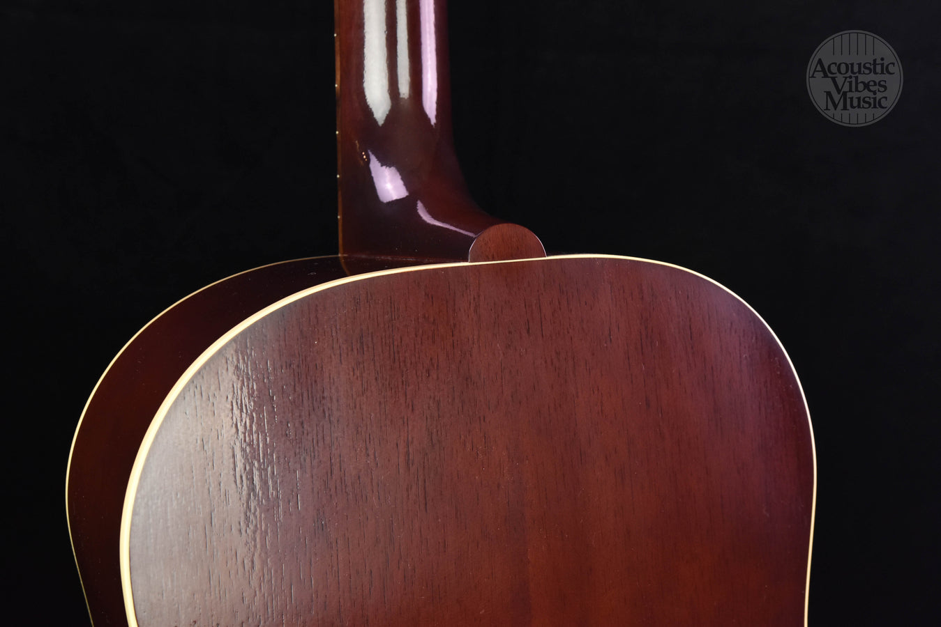 Gibson J-45 Vintage, Vintage Sunburst