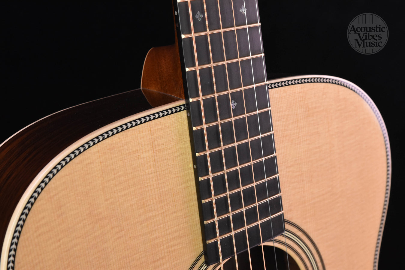 Martin OM28 Modern Deluxe