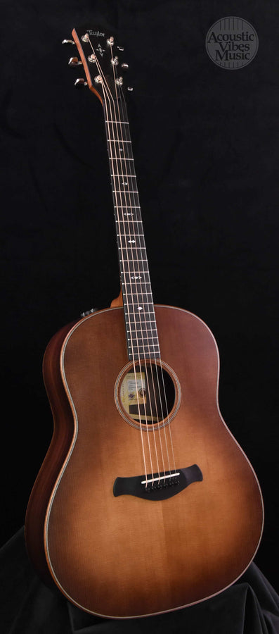 Taylor Builders Edition  717E WHB Sunburst Top V-Class