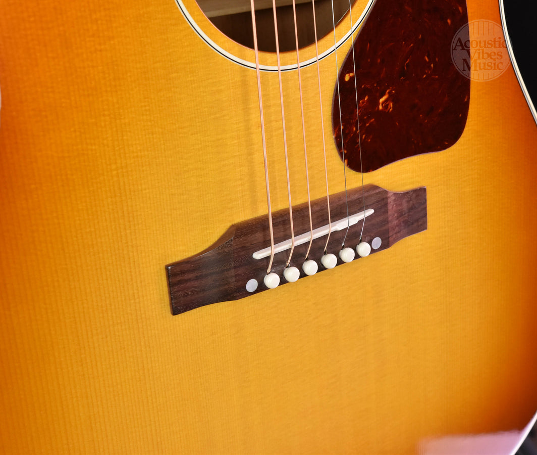 Gibson J-45 Cutaway Heritage Cherry Finish