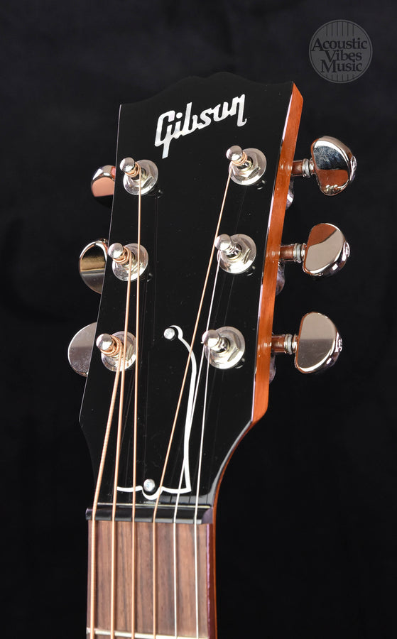 Gibson J-45 Cutaway Heritage Cherry Finish