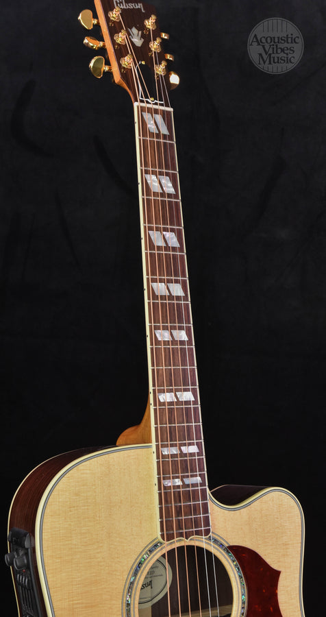 Gibson Songwriter EC Cutaway