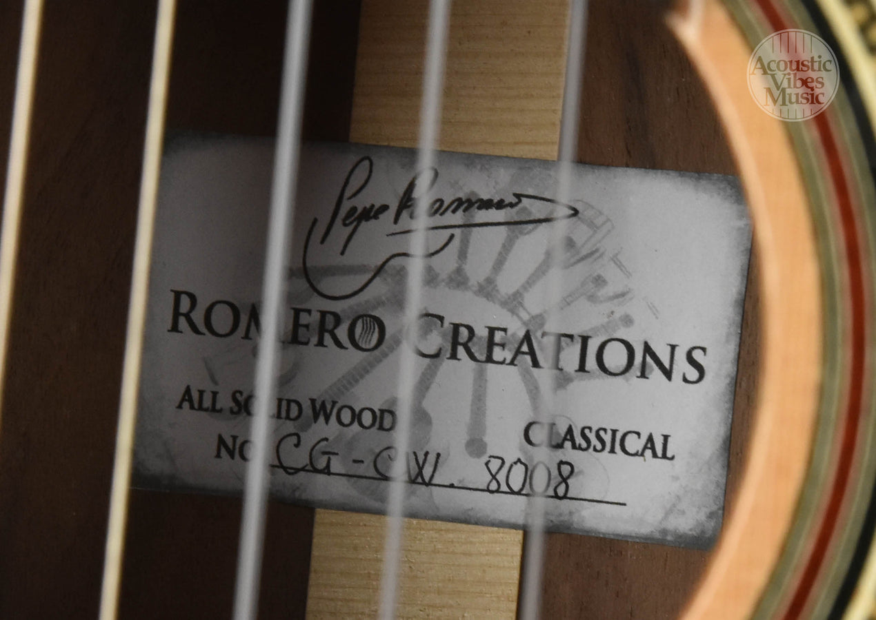 Romero Creations Classical Guitar- Cedar Top w/ Hard Case