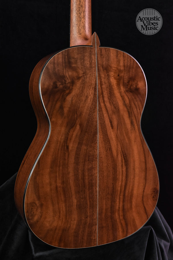 Romero Creations Classical Guitar- Cedar Top w/ Hard Case