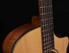 Breedlove Discovery Concertina CE Sitka Spruce and Mahogany