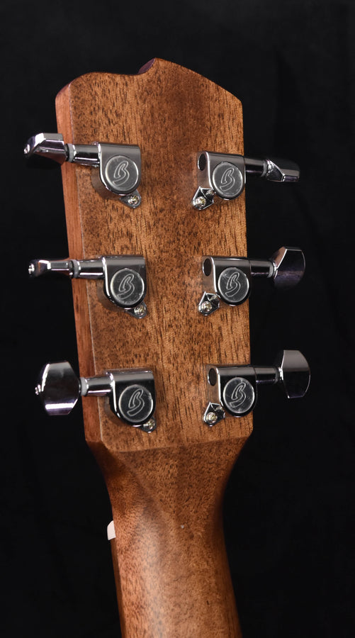 Breedlove Discovery Concertina Sunburst CE Sitka Spruce and Mahogany