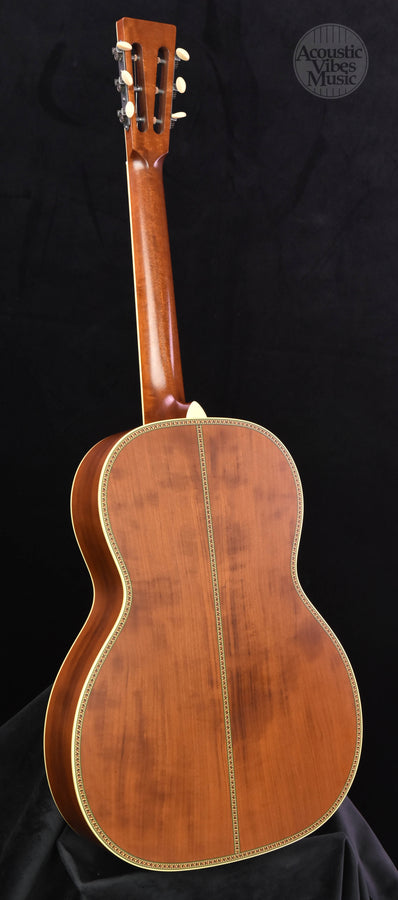 Waterloo WL-S Deluxe  Slotted Head Stock, Truss Rod with Case
