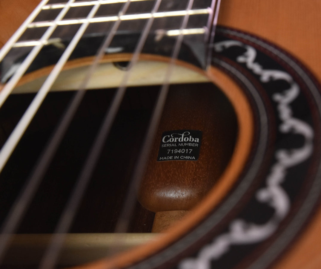 Cordoba Esteso Cedar "Luthier Select" Classical Guitar and Case