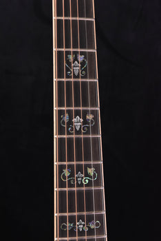 larrivee custom 000-40 all mahogany dancer headstock inlay, presentation fretboard inlay