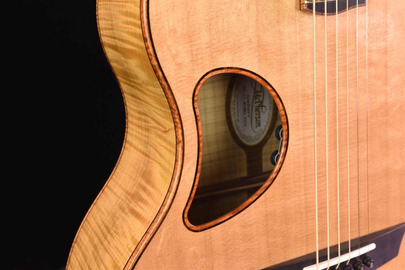 McPherson MG 4.5 Bearclaw Sitka Spruce and Myrtewood