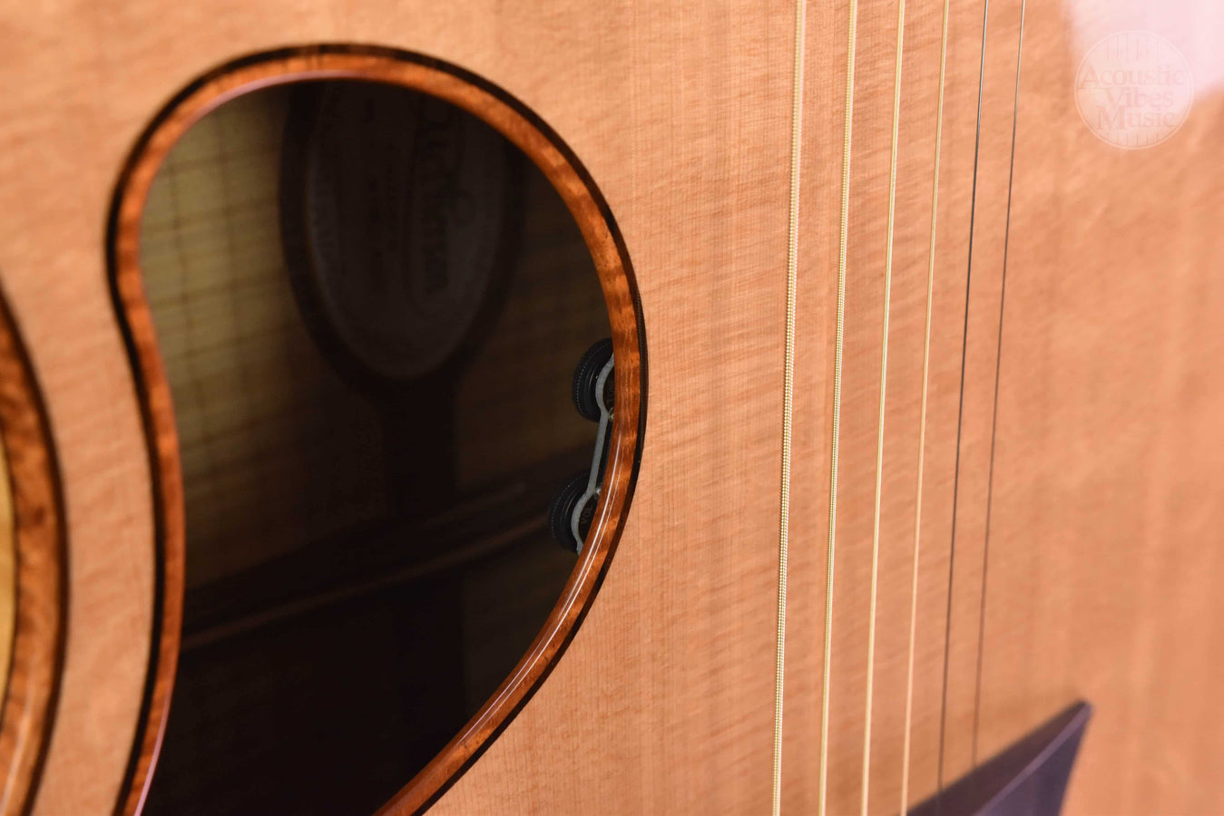 McPherson MG 4.5 Bearclaw Sitka Spruce and Myrtewood